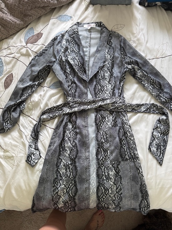 Rampage Jackets & Blazers - Snake-Print Satin Cover with Belt